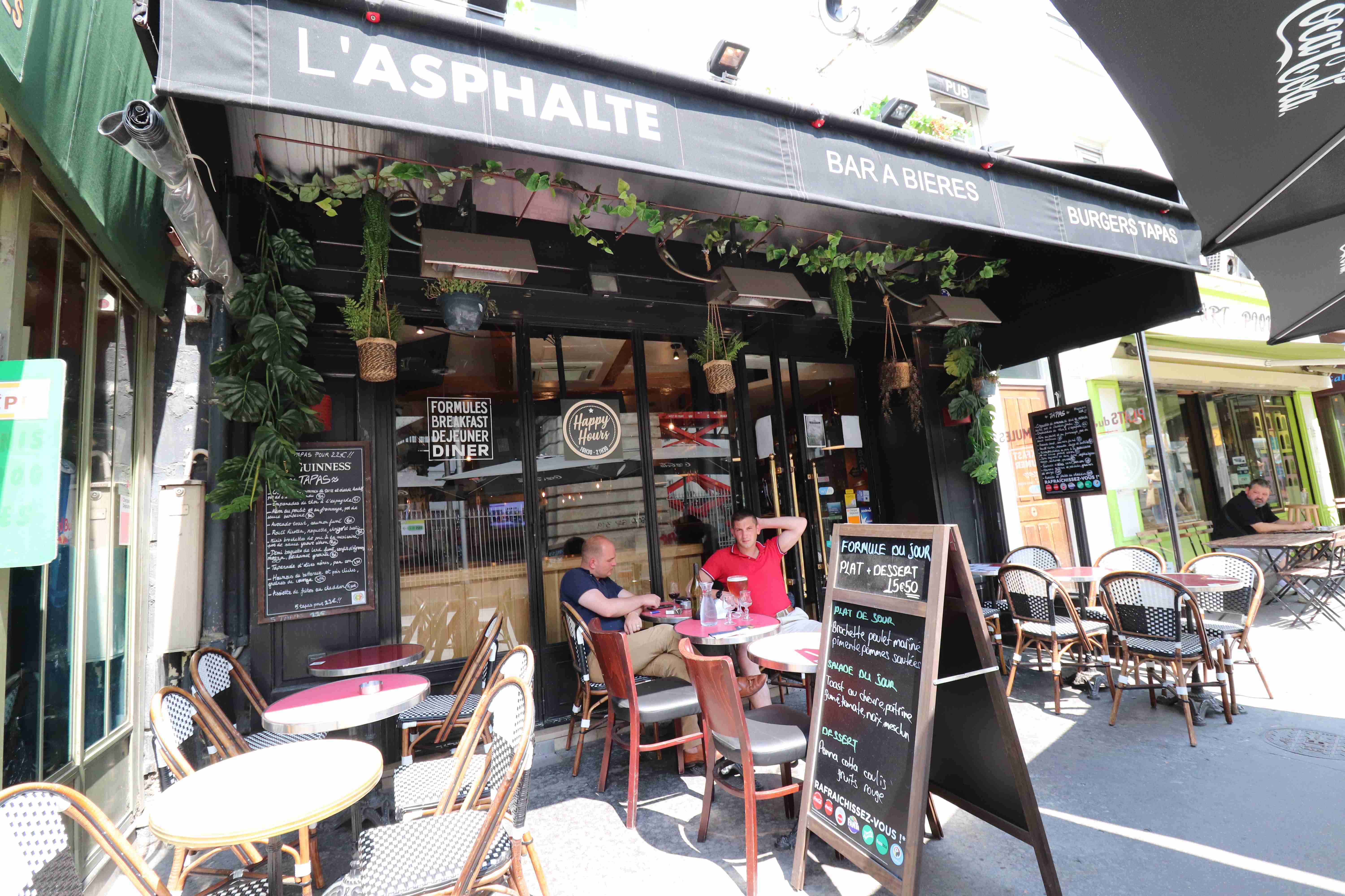 L'Asphalte réserver