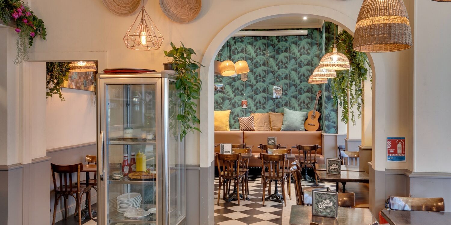 Café Léonard réserver