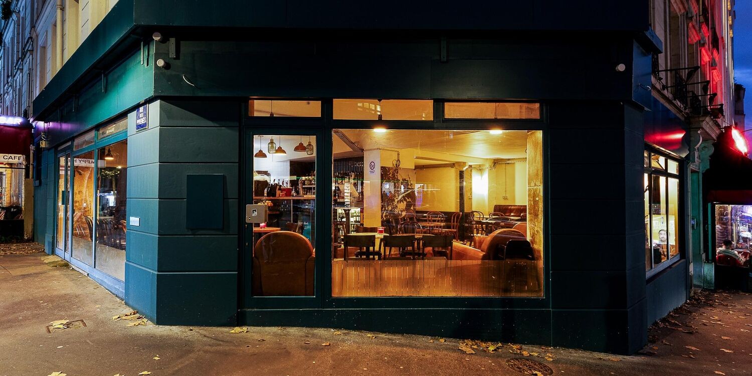 Le Re-Montant Bar réserver