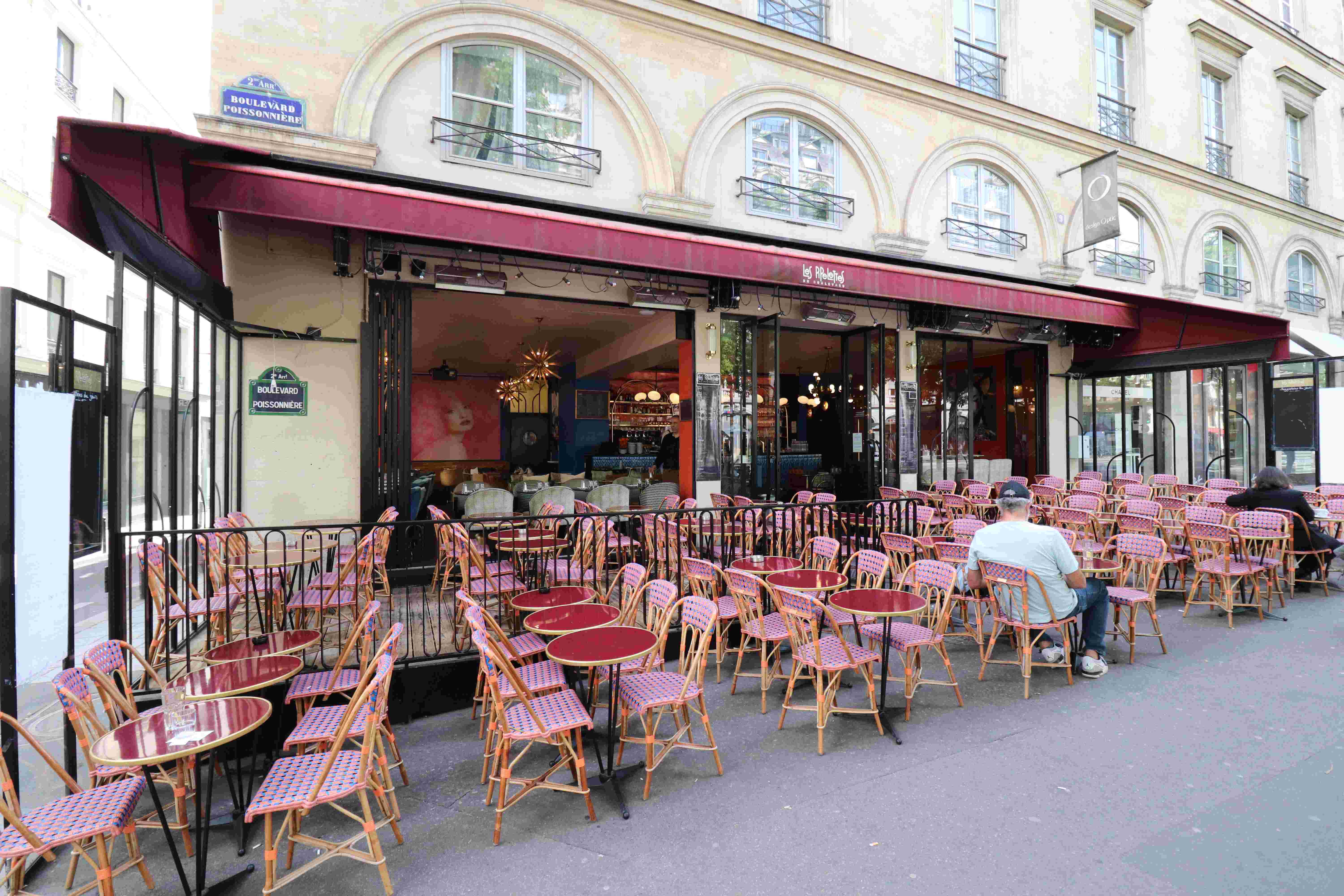 Les Pipelettes du Boulevard réserver