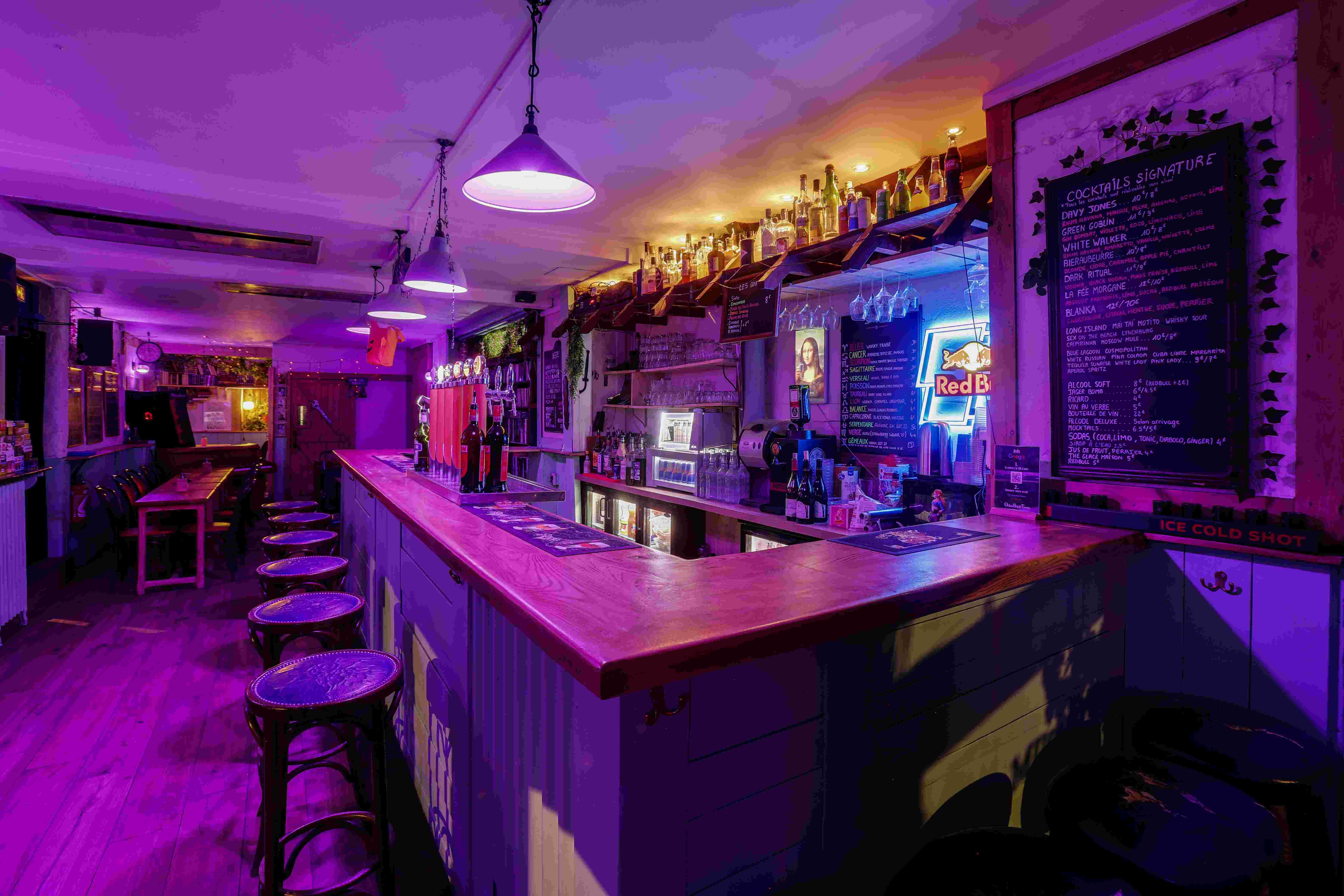 The Oakenshield Tavern réserver
