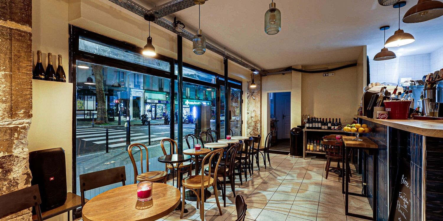 Le Re-Montant Bar réserver