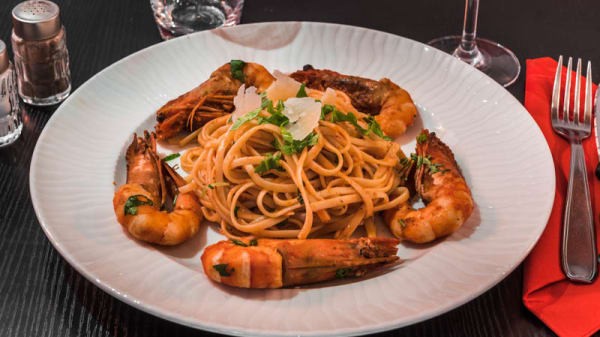 Chez Pino Pasta & Pizza réserver