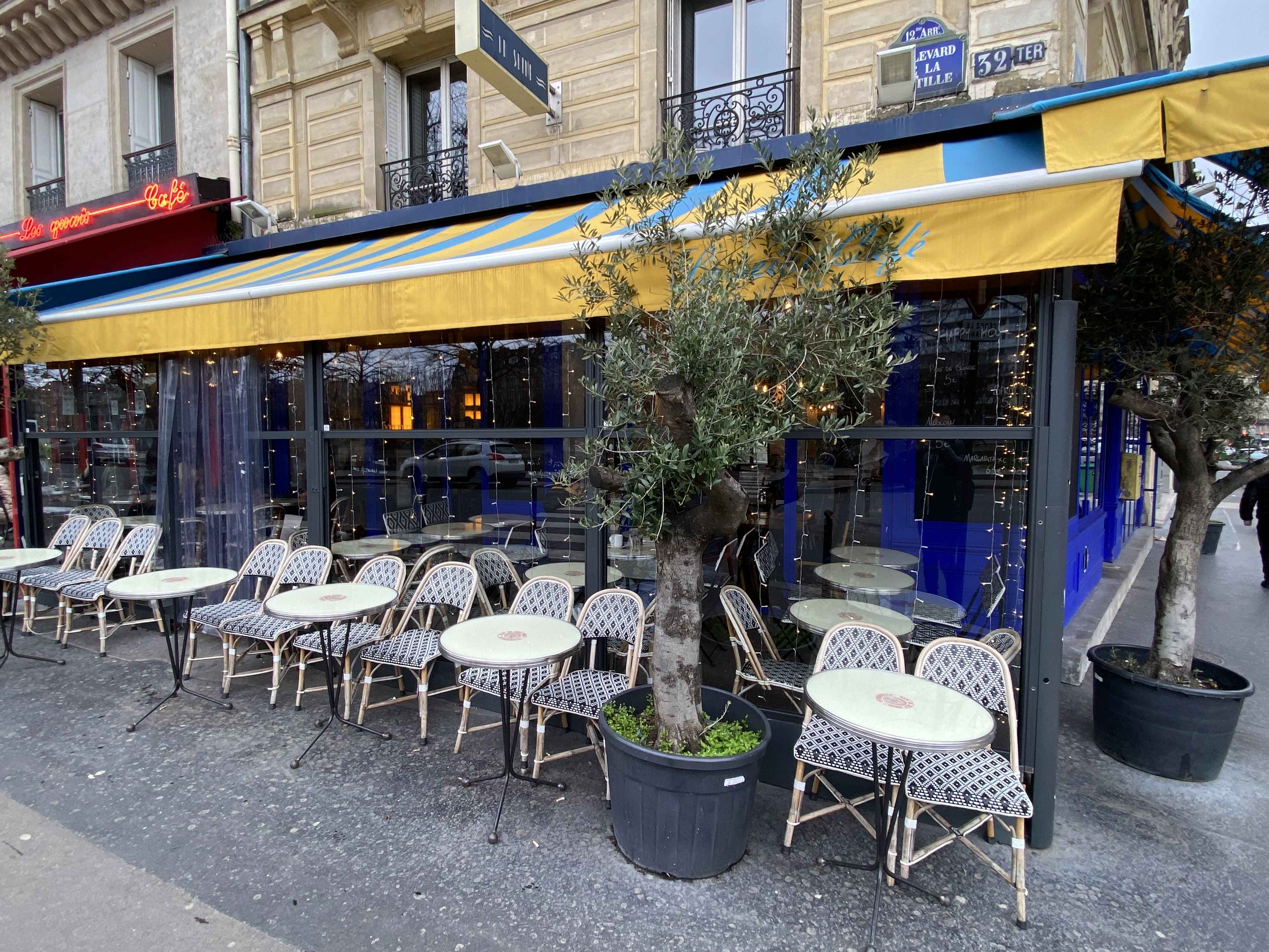 La Seine Café réserver