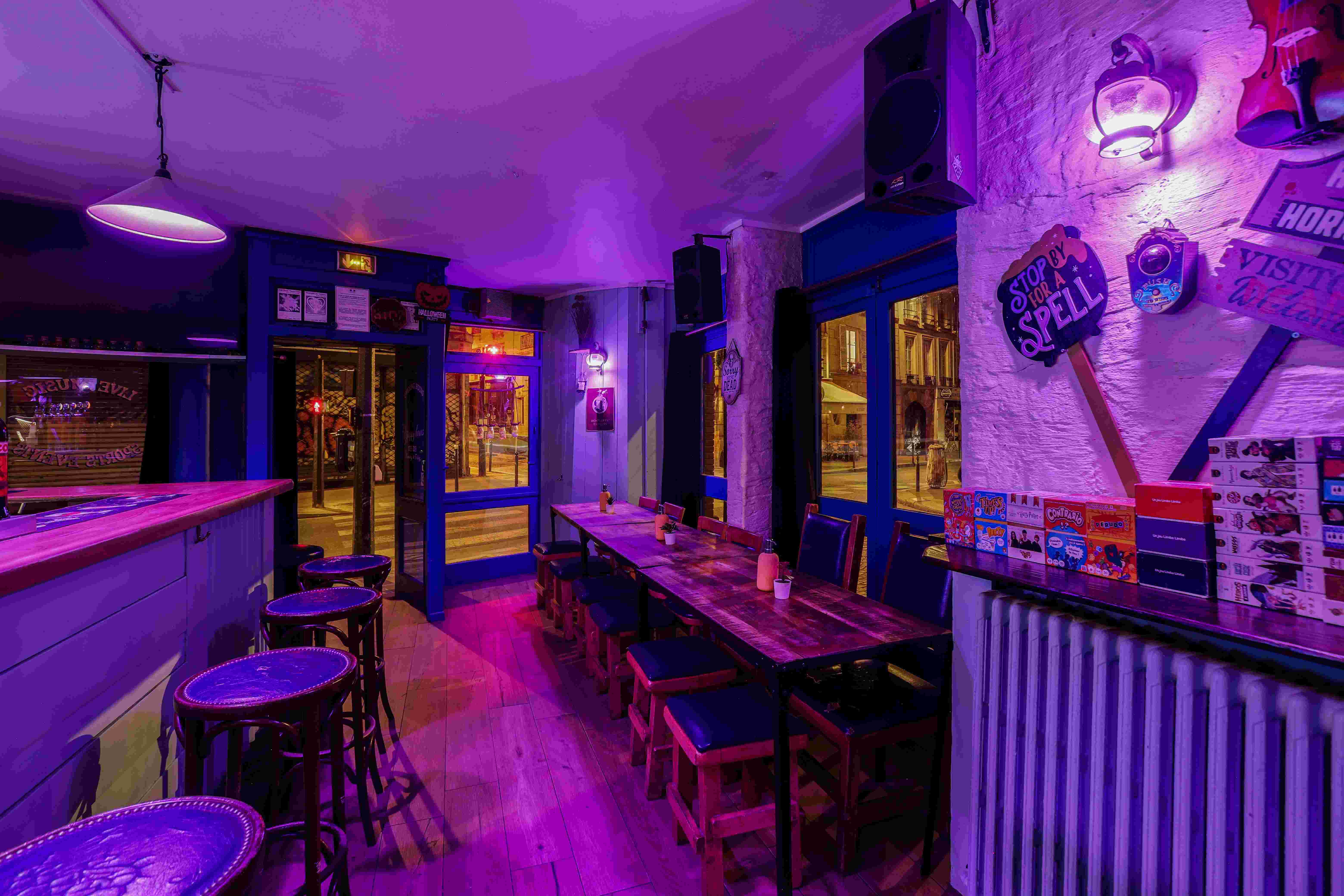 The Oakenshield Tavern réserver